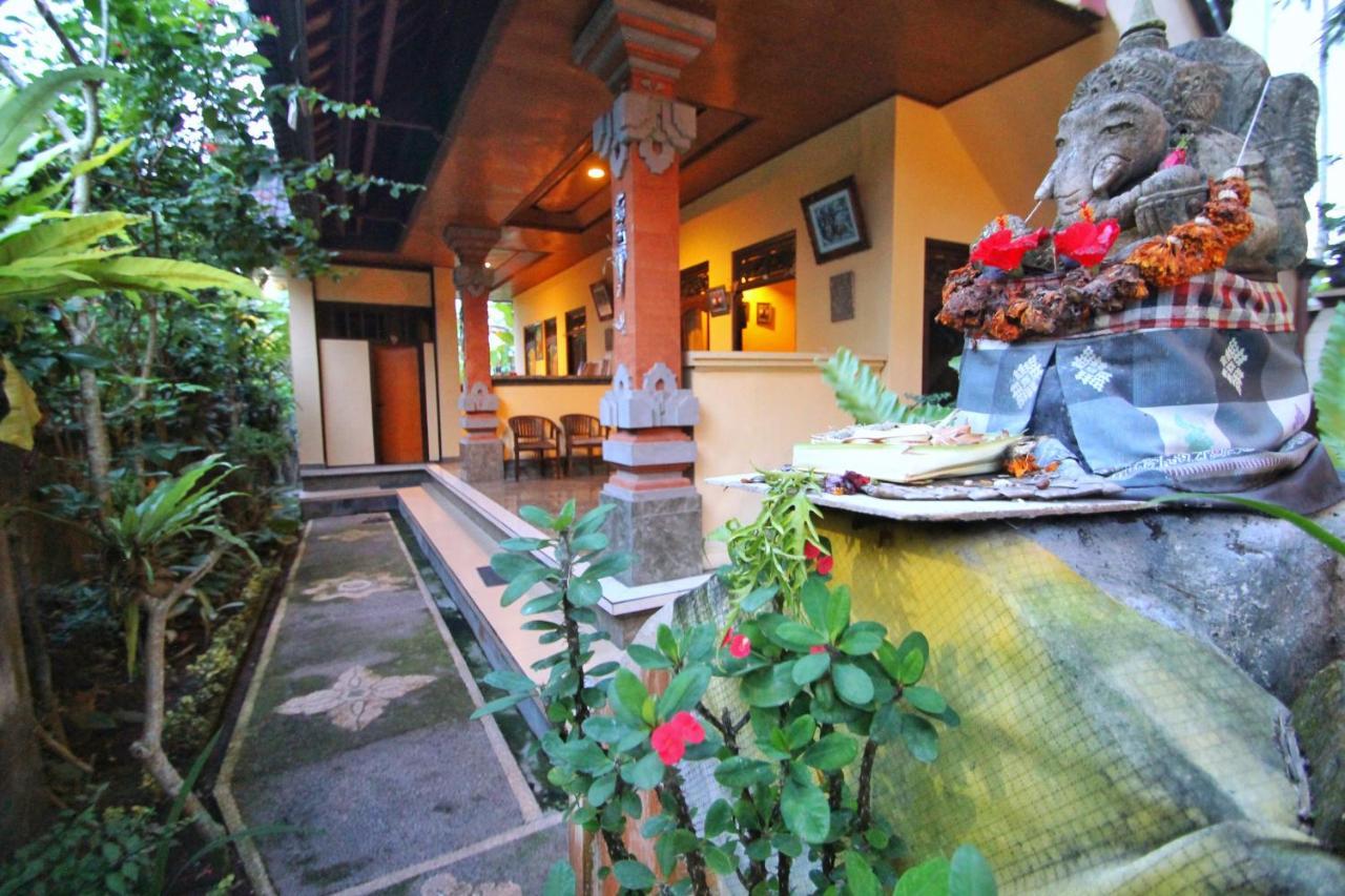 Suwar Bungalows Ubud  Luaran gambar